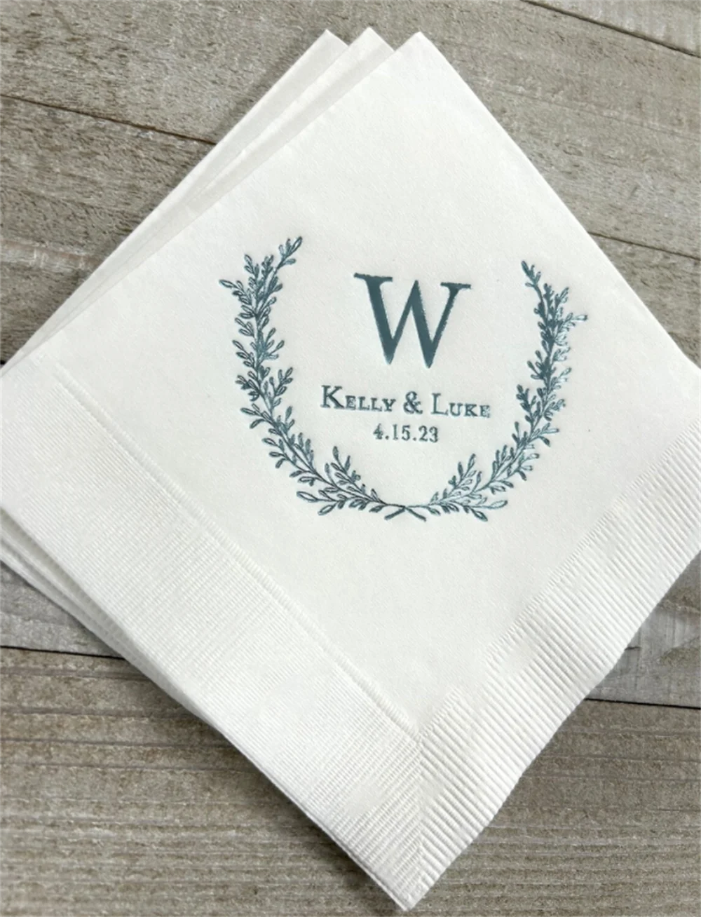 

50PCS Personalized Napkins Wedding Napkins Custom Laurel Wreath Decorative Wreath Beverage Cocktail Luncheon Dinner Guest Towels