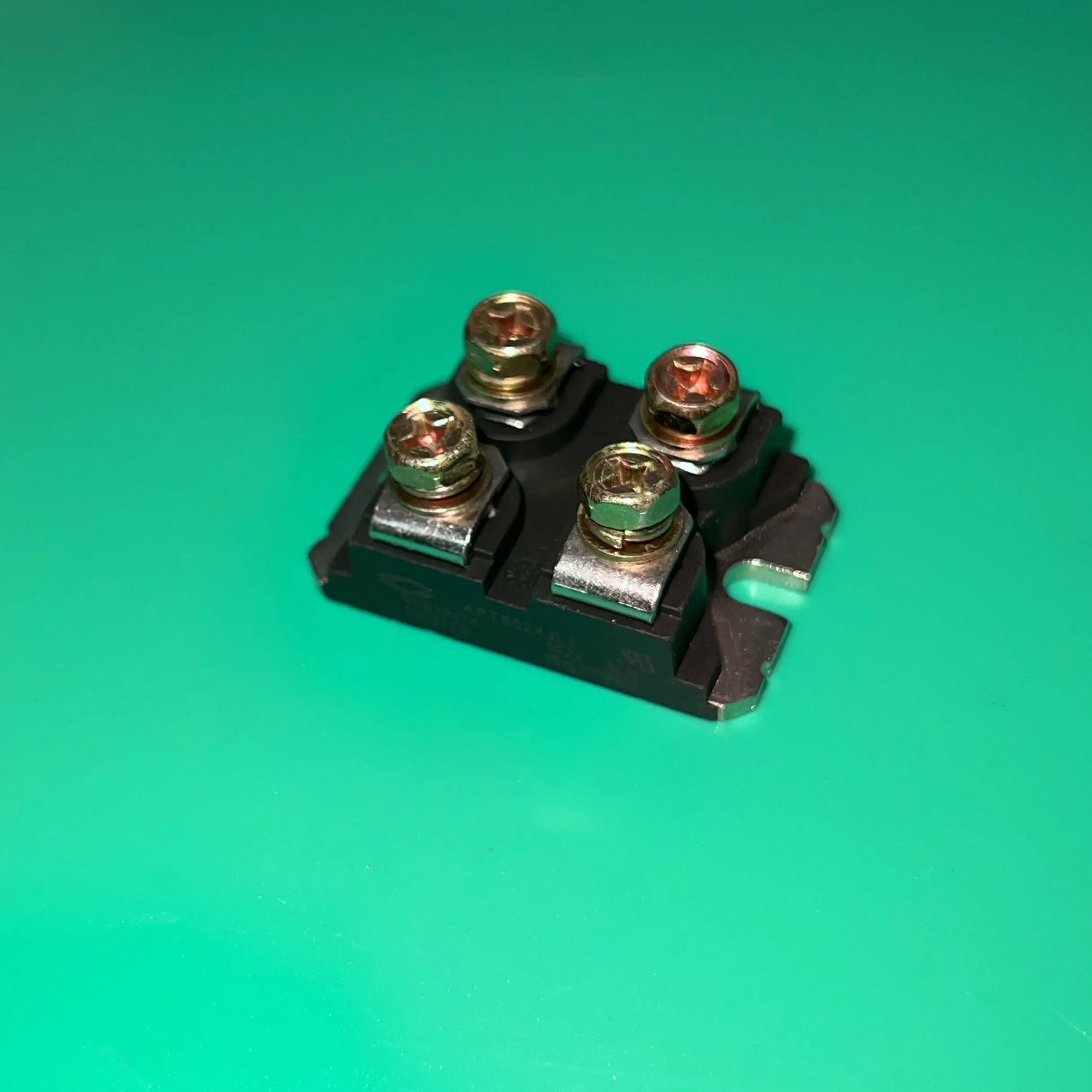 APT8024JLL SOT227 APT8024J LL MODULE IGBT APT 8024JLL MOSFET N-CH 800V 29A SOT-227 APT8024 JLL APT8024J LL AP T8024JLL
APT8024JLL SOT227 APT8024J LL MODULE IGBT APT 8024JLL MOSFET N-CH 800V 29A SOT-227 APT8024 JLL APT8024J LL AP T8024JLL