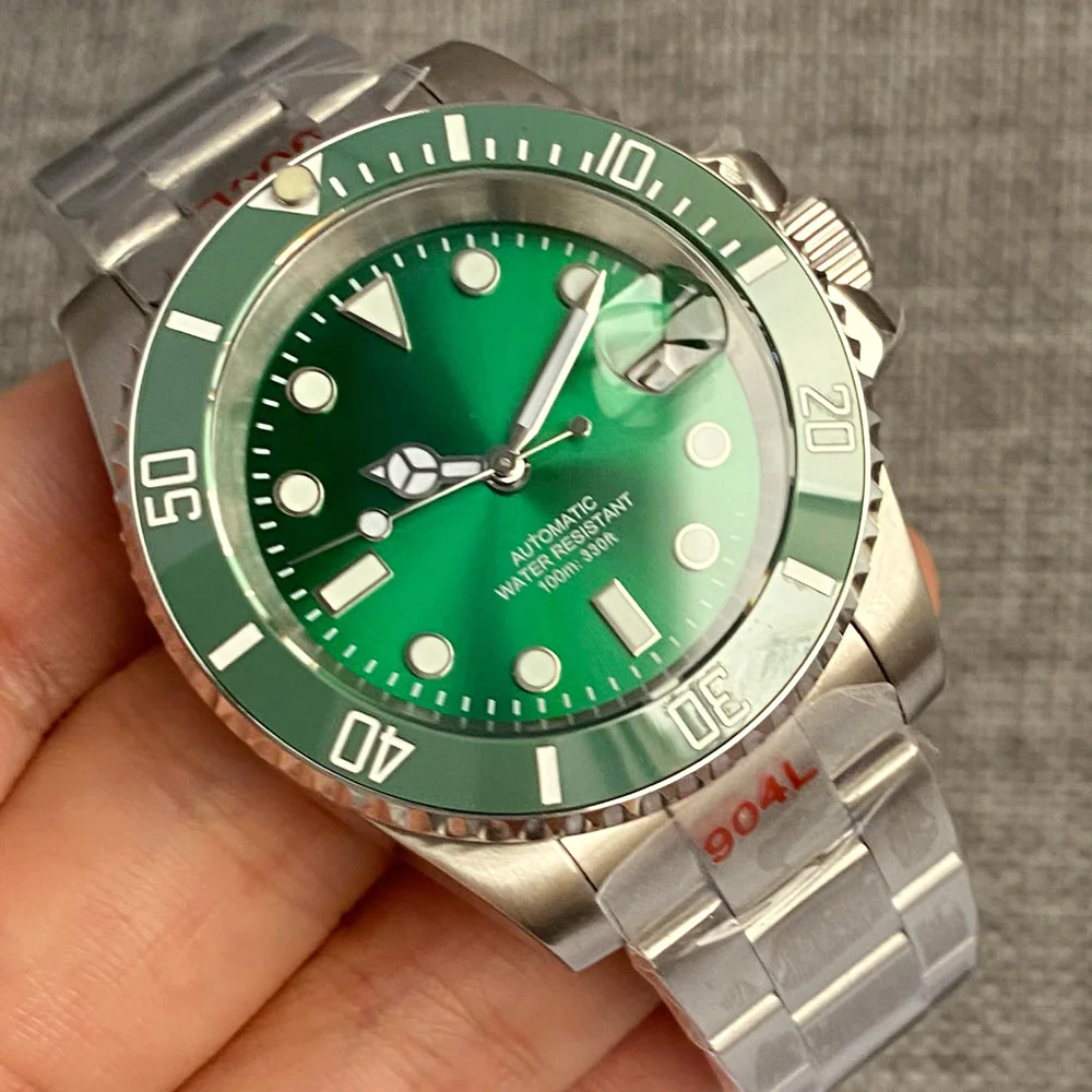 40mm Tandorio Forest Green Luminous Dial With Green Ceramic Bezel Japan NH35A Movement Diving Watch for Mens 200m waterproof
40mm Tandorio Forest Green Luminous Dial With Green Ceramic Bezel Japan NH35A Movement Diving Watch for Mens 200m waterproof