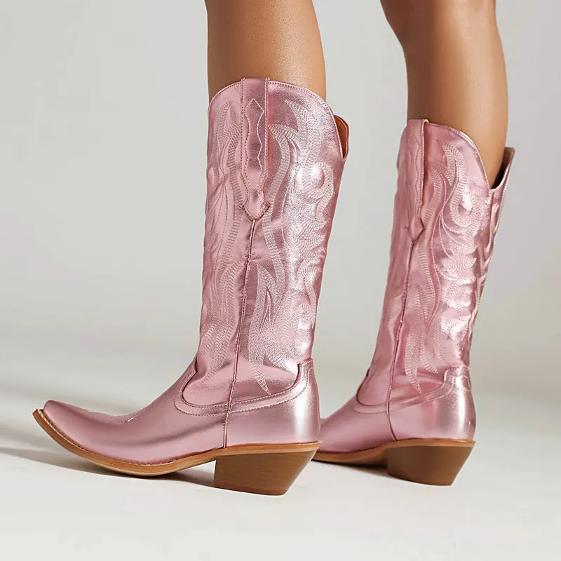 

Женские ковбойские ботинки на танкетке, розовые, золотистые, серебристые ботинки до середины икры из искусственной кожи с вышивкой, на низком каблуке, Осенние ковбойские ботинки