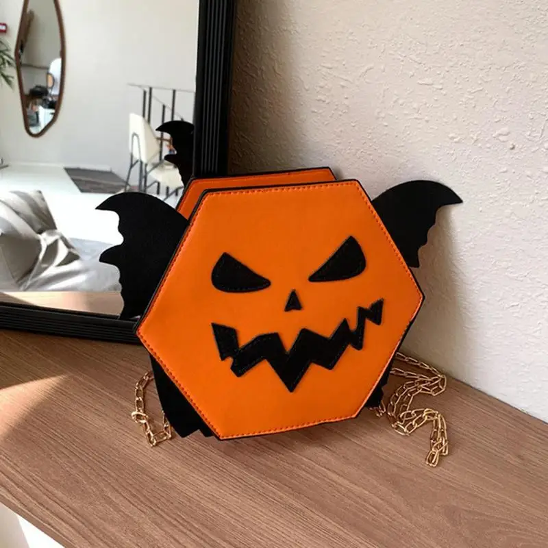 Кошелек с тыквой на Хэллоуин | Ранний кошелек с маленьким дьяволом | Сумка через плечо с дьяволом на Хэллоуин, Забавный кошелек через плечо с крылом летучая мышь
Кошелек с тыквой на Хэллоуин | Ранний кошелек с маленьким дьяволом | Сумка через плечо с дьяволом на Хэллоуин, Забавный кошелек через плечо с крылом летучая мышь