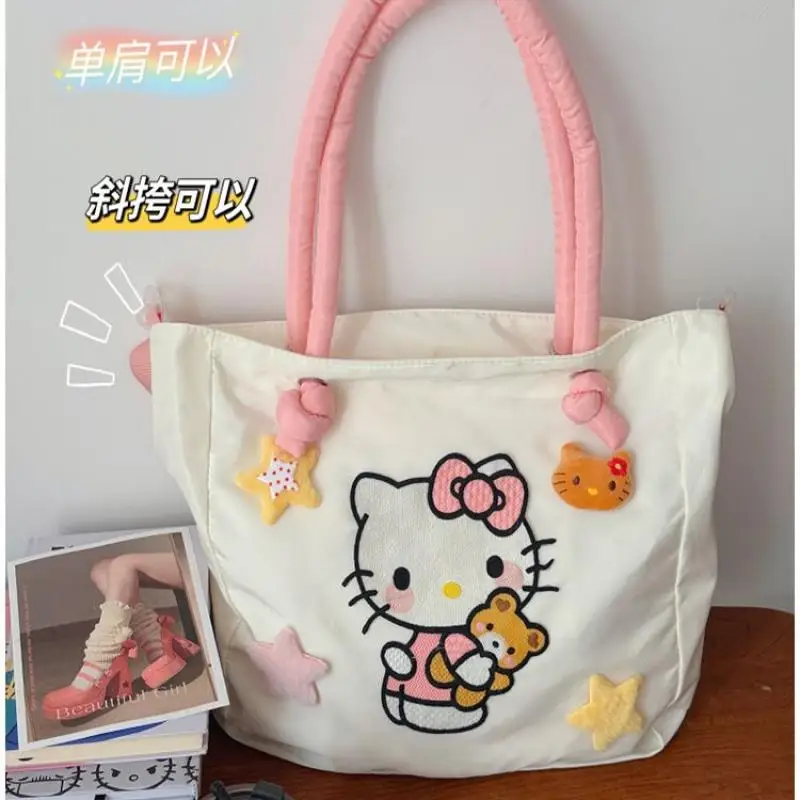 Женская Холщовая Сумка-тоут с вышивкой
Женская Холщовая Сумка-тоут с вышивкой