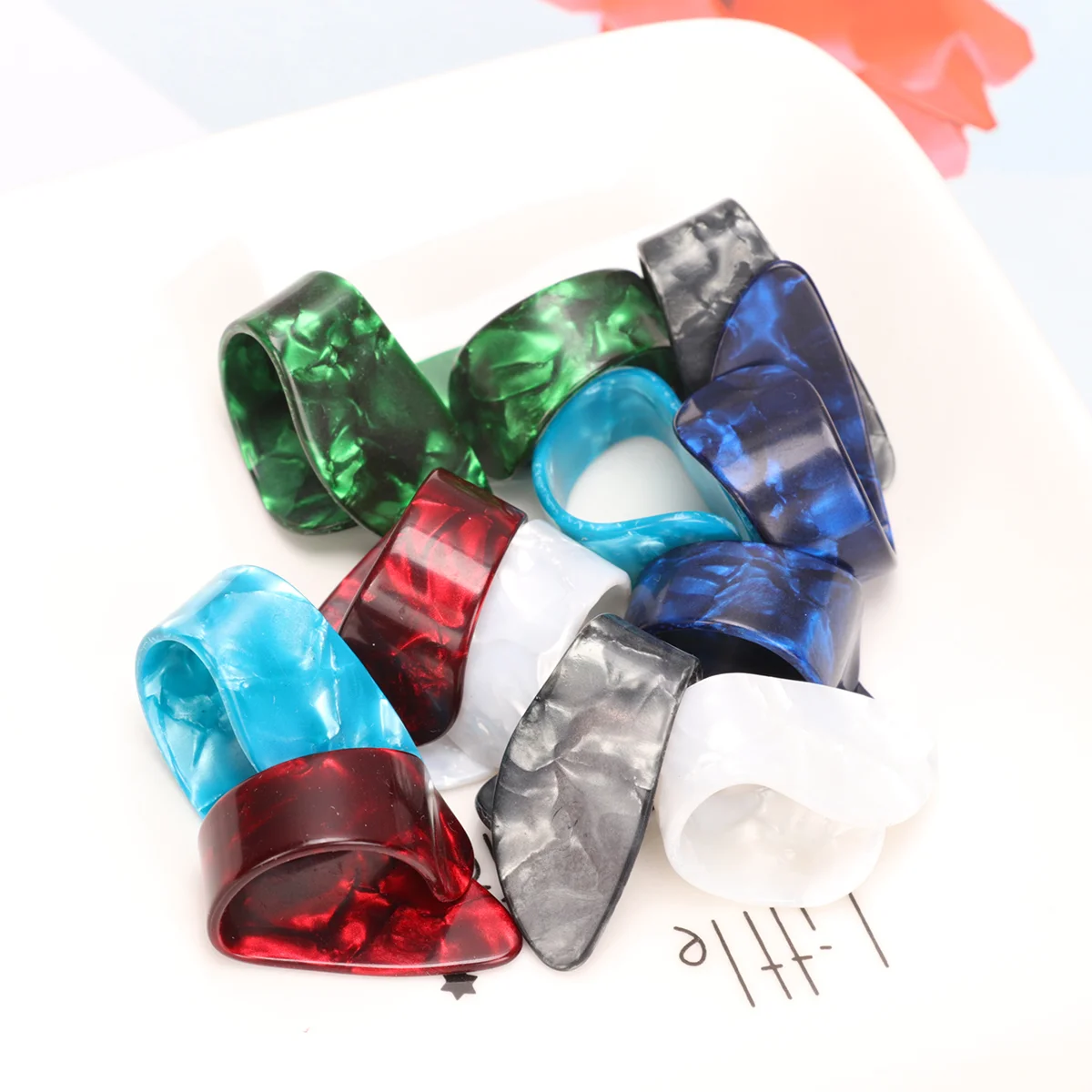 Finger Guitar Picks Celluloid Guitar Picks Thumb Pick Guitar Thumb Picks Flat Thumbpicks Set Thumb Guitar Pick
Finger Guitar Picks Celluloid Guitar Picks Thumb Pick Guitar Thumb Picks Flat Thumbpicks Set Thumb Guitar Pick