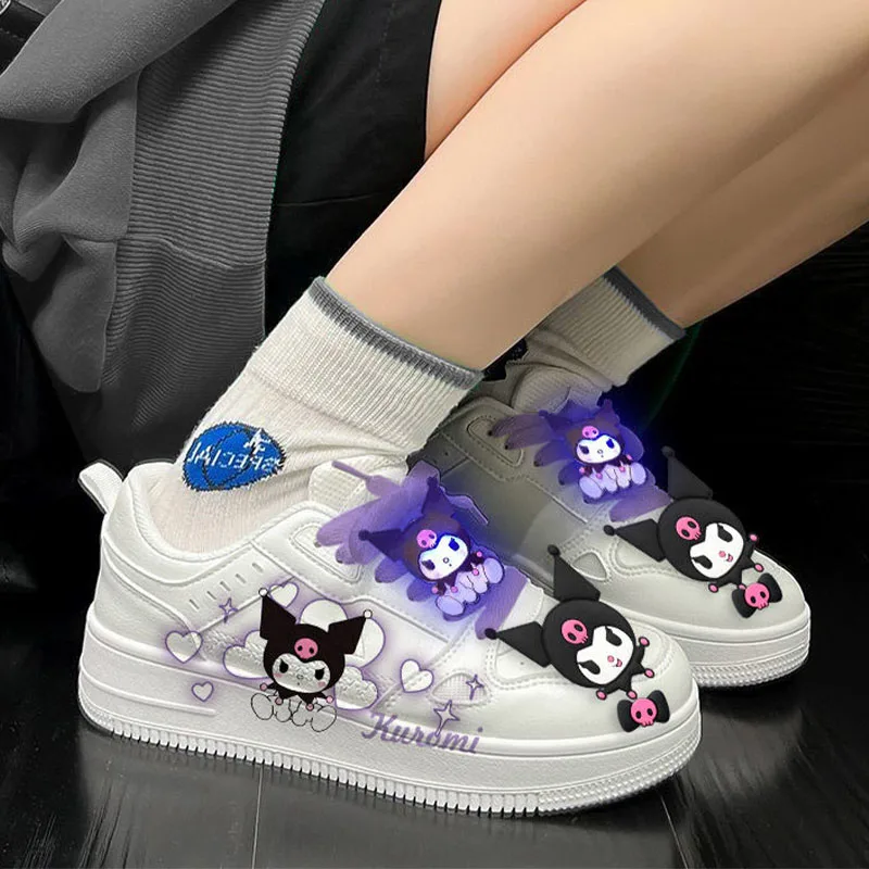 New Kawali Sanrio Kuromi Sneakers Little White Shoes Luminous Accessories Leisure Originality Cute Kids Birthday Gift For Girls
New Kawali Sanrio Kuromi Sneakers Little White Shoes Luminous Accessories Leisure Originality Cute Kids Birthday Gift For Girls
