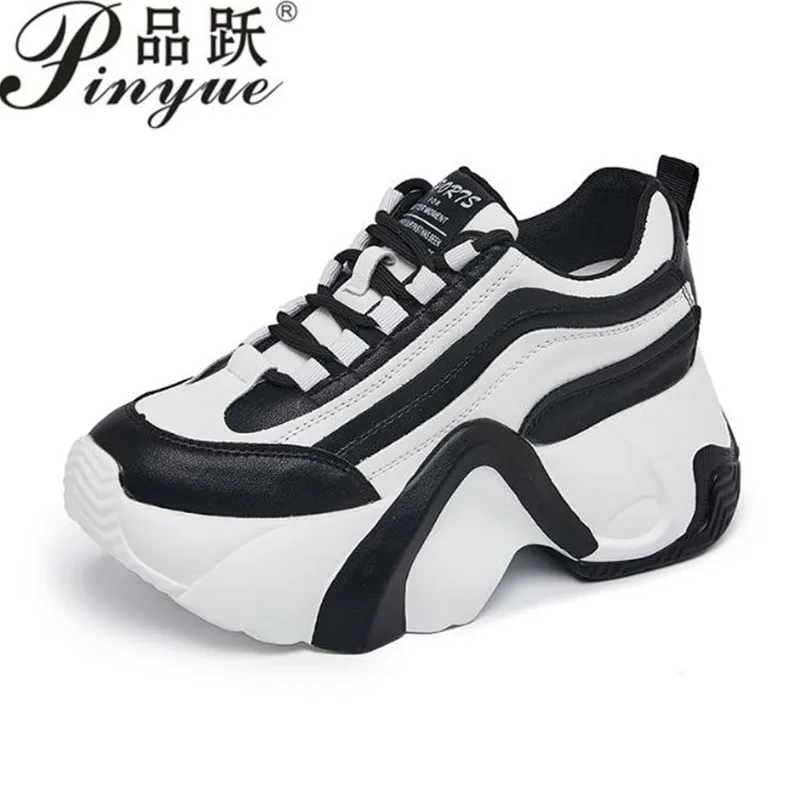 8cm Platform Wedge Spring Mixed Color Comfy Genuine Leather Autumn Women Daddy Vulcanize Chunky Sneaker Breathable Shoes
8cm Platform Wedge Spring Mixed Color Comfy Genuine Leather Autumn Women Daddy Vulcanize Chunky Sneaker Breathable Shoes