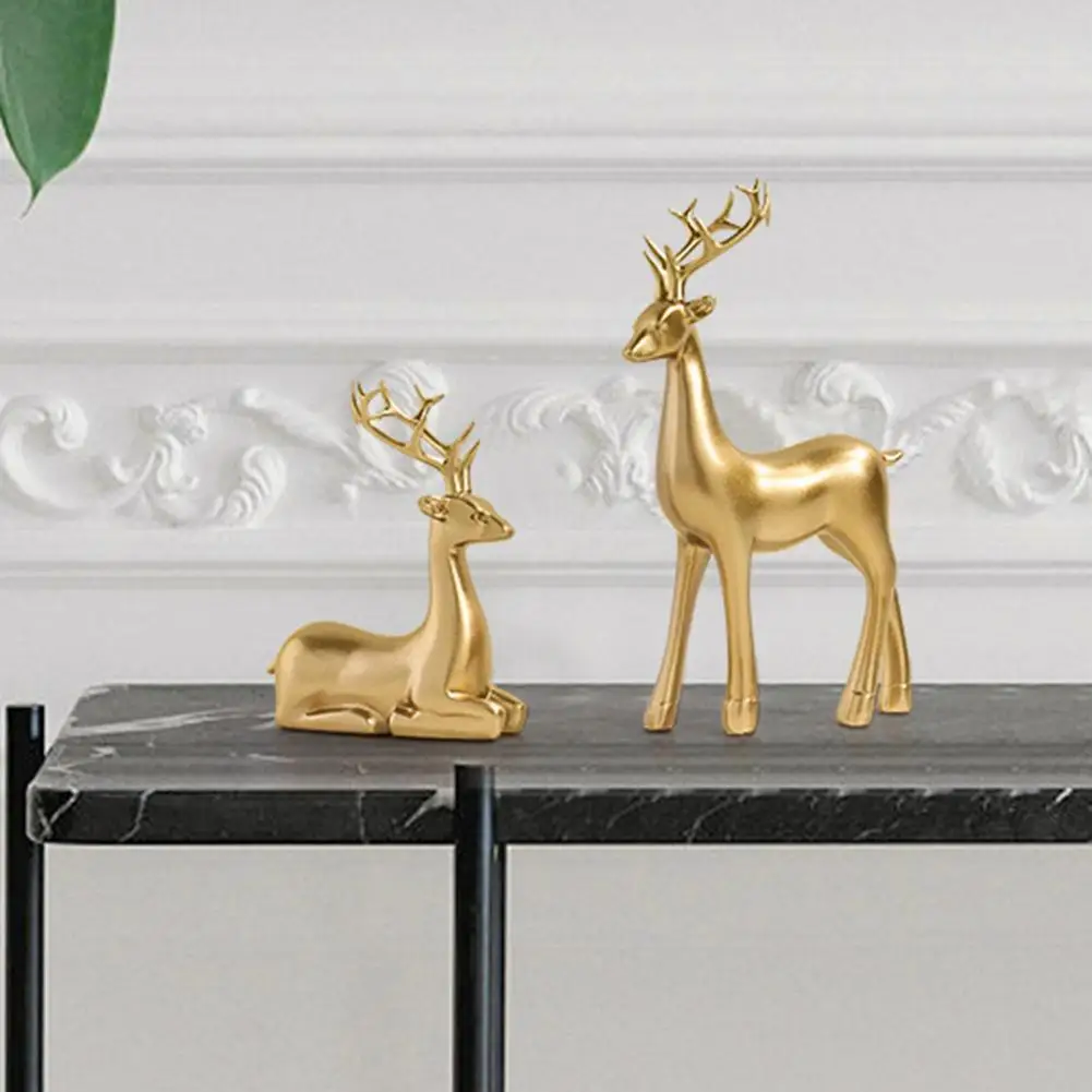 

Elk Ornament Set of 2 Christmas Resin Deer Statues Golden Reindeer Figurines Small Sculptures for Holiday Decorations Sitting