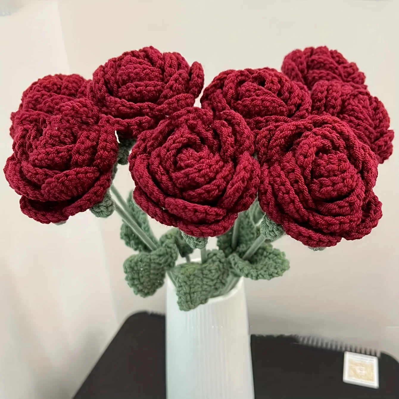 

6pcs, Red Roses Artificial Flowers, Knitted Flower With Long Stems Realistic Faux Rose Bouquets For Wedding Valentine'S Day