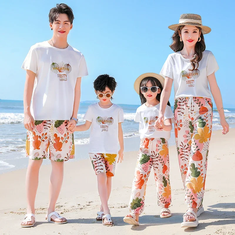 

Matching Family Outfits Summer Beach Mum Daughter Dad Son Cotton T-shirt +Shorts Pants Holiday Seaside Couples Clothing Set