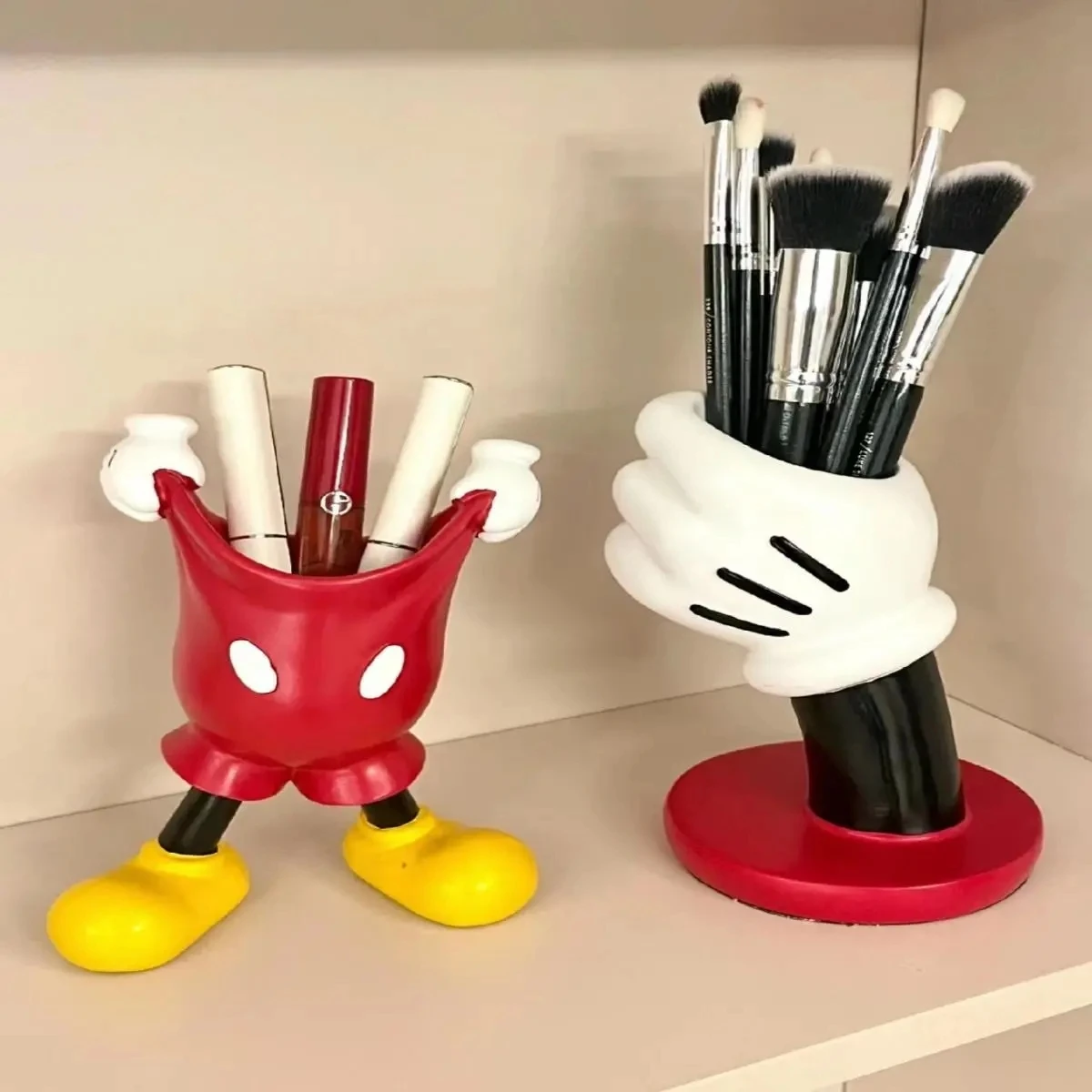 Cute Pants Makeup Storage organizer Brush Placement Cartridge Vase Pencil Storage Cartridge Cartridge Desktop Decoration
Cute Pants Makeup Storage organizer Brush Placement Cartridge Vase Pencil Storage Cartridge Cartridge Desktop Decoration