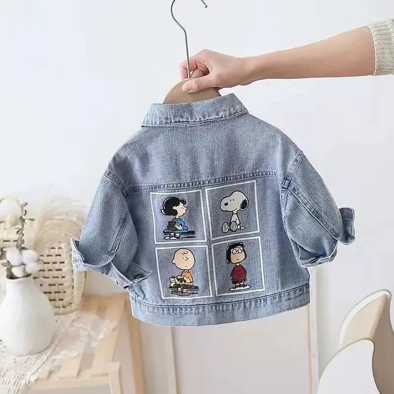 Джинсовая куртка для маленьких мальчиков и девочек, Повседневная Верхняя одежда с длинным рукавом и мультяшным принтом, модная детская одежда, топы, весна-осень 2024 
Джинсовая куртка для маленьких мальчиков и девочек, Повседневная Верхняя одежда с длинным рукавом и мультяшным принтом, модная детская одежда, топы, весна-осень 2024