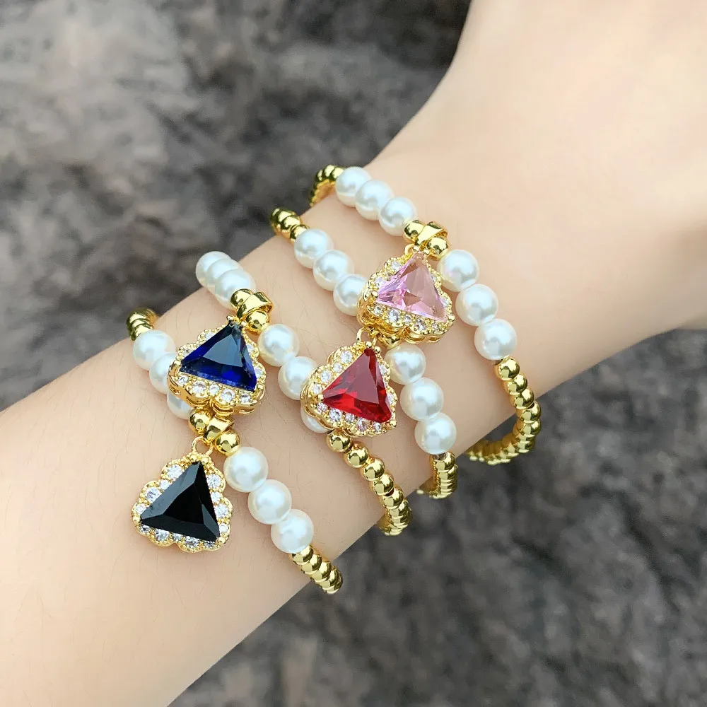 Ladies Accessories Instagram Fashion Niche Design Sense Triangle Zircon Beaded Bracelet Pearl Fashion Gold Copper String
Ladies Accessories Instagram Fashion Niche Design Sense Triangle Zircon Beaded Bracelet Pearl Fashion Gold Copper String