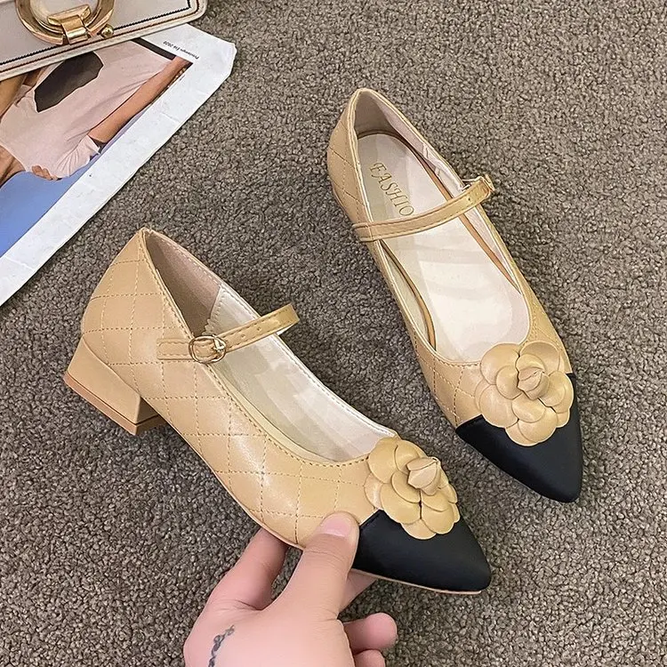 2023 New Beautiful Flower Design Pu Leather High Heel Shoes Spring Fashion Sexy Girls Party Wedding Women Heels Shoes
2023 New Beautiful Flower Design Pu Leather High Heel Shoes Spring Fashion Sexy Girls Party Wedding Women Heels Shoes