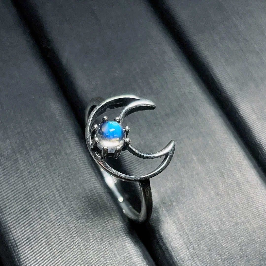 

Новинка, Лидер продаж, кольцо из серебра S925 пробы с натуральным индийским лунным камнем, Незамкнутое дизайнерское кольцо без оптимизированного основного камня
