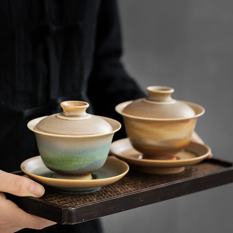 Handmade kiln with lid, Sancai tea bowl, large tea cup with lid, single retro style creative tea set, tea ceremony
Handmade kiln with lid, Sancai tea bowl, large tea cup with lid, single retro style creative tea set, tea ceremony