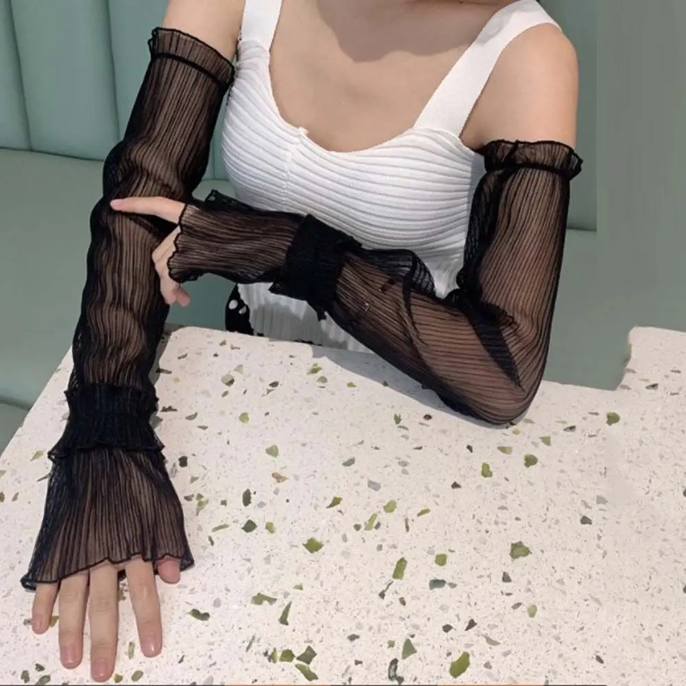 UV Protection Fingerless Gloves Sun Protection Arm Covers Korean Style Women Arm Sleeves Lace Long Sleeves Lace Gloves
UV Protection Fingerless Gloves Sun Protection Arm Covers Korean Style Women Arm Sleeves Lace Long Sleeves Lace Gloves