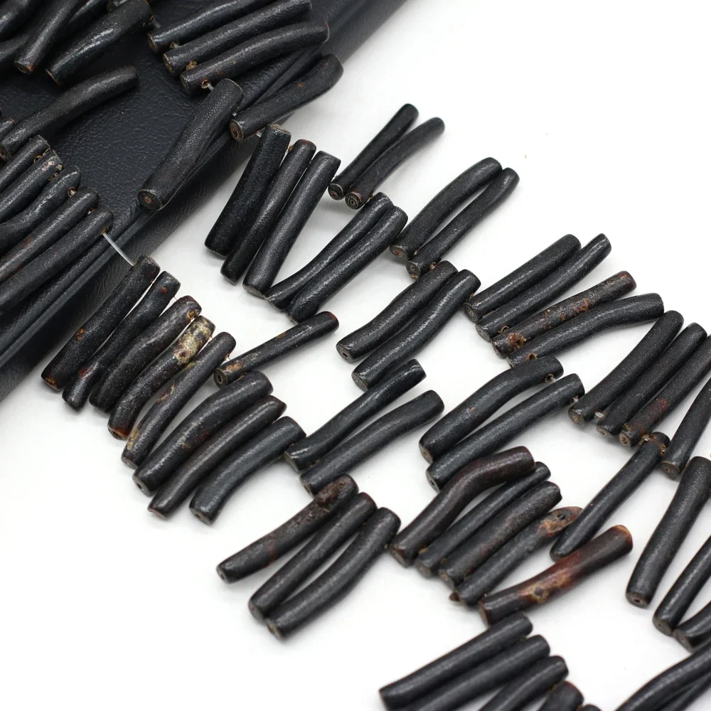Natural Irregular Shell Dye black Beads Loose Coral Stone Spacer Beads for Jewelry Making Bracelet Necklace Anklet Accessories
Natural Irregular Shell Dye black Beads Loose Coral Stone Spacer Beads for Jewelry Making Bracelet Necklace Anklet Accessories