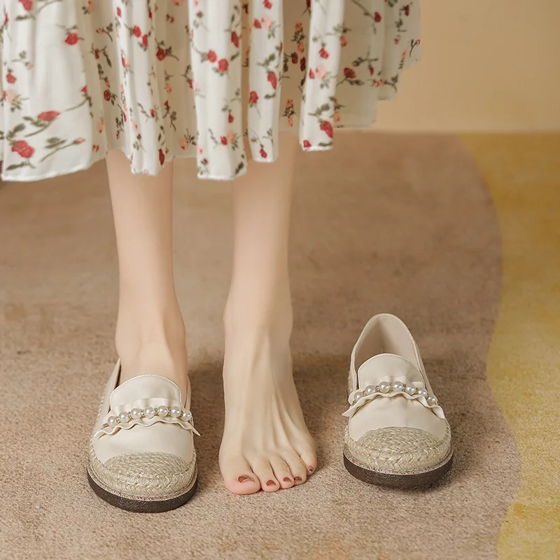 Casual Woman Shoe Slip-on Round Toe Loafers With Fur Soft Female Footwear Pearl Decorateion Slip On Dress Beading Fisherman Soli
Casual Woman Shoe Slip-on Round Toe Loafers With Fur Soft Female Footwear Pearl Decorateion Slip On Dress Beading Fisherman Soli