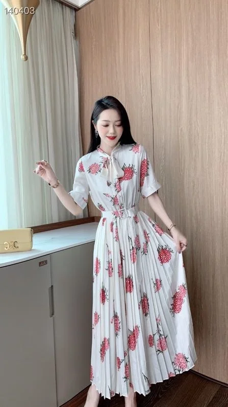 High zc582 quality New Fashion Women 2022 spring Dress Luxury European Design party style dress
High zc582 quality New Fashion Women 2022 spring Dress Luxury European Design party style dress