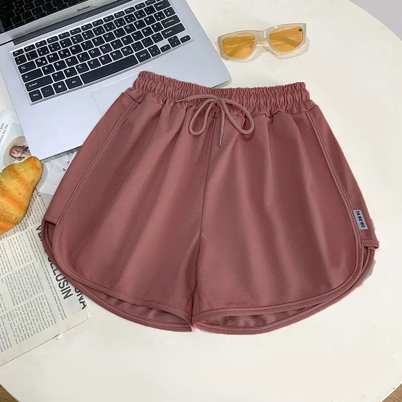 New Women's Pure Color Sports Shorts Slim Fit Suitable For Summer Women's Running Exercise Casual Fashion Clothing
New Women's Pure Color Sports Shorts Slim Fit Suitable For Summer Women's Running Exercise Casual Fashion Clothing