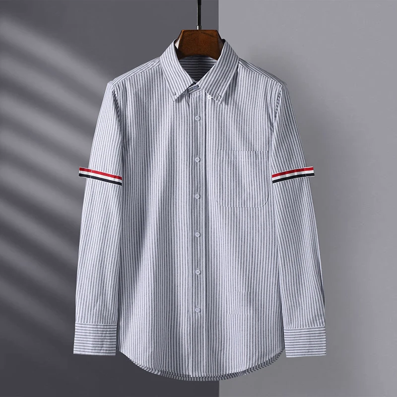 

Shirt Korean Fashion Brand Ribbon Armband Vertical Stripe Men's Tops High Quality Cotton Oxford Harajuku Formal TB Shirt