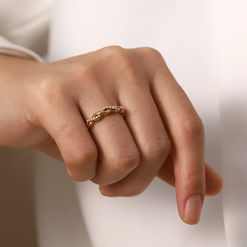 Woven Twisted Titanium Steel Ring Special-Interest Design Fashion Personality Simple Bracelet Index Finger Ins Tide Ring
Woven Twisted Titanium Steel Ring Special-Interest Design Fashion Personality Simple Bracelet Index Finger Ins Tide Ring