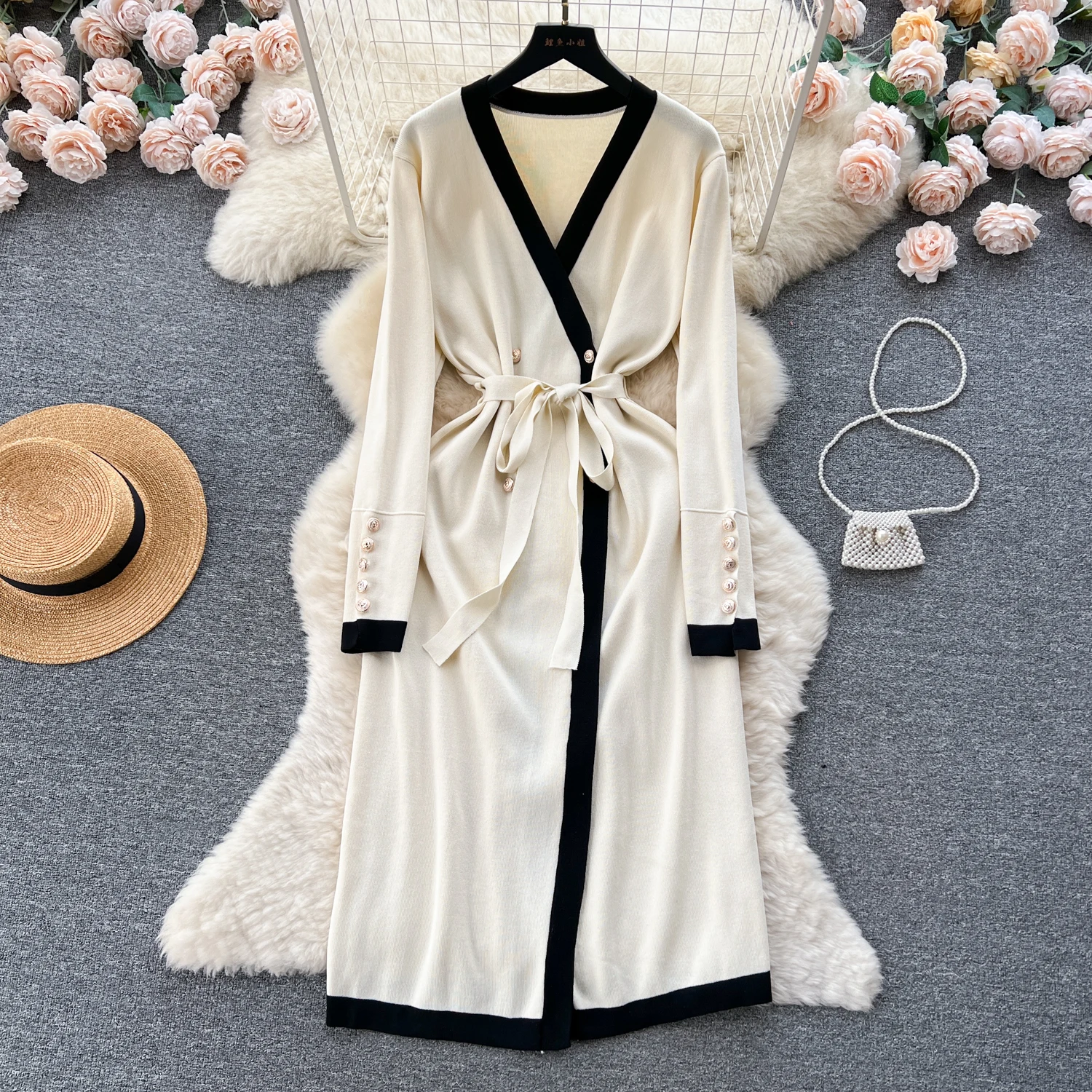 Women Chic Elegant Long Sleeve V Neck Bodycon Dress Sexy Fashion Lace Up Knit Vestidos Elastic Slim Hip Wrap Sweater Dress
Women Chic Elegant Long Sleeve V Neck Bodycon Dress Sexy Fashion Lace Up Knit Vestidos Elastic Slim Hip Wrap Sweater Dress