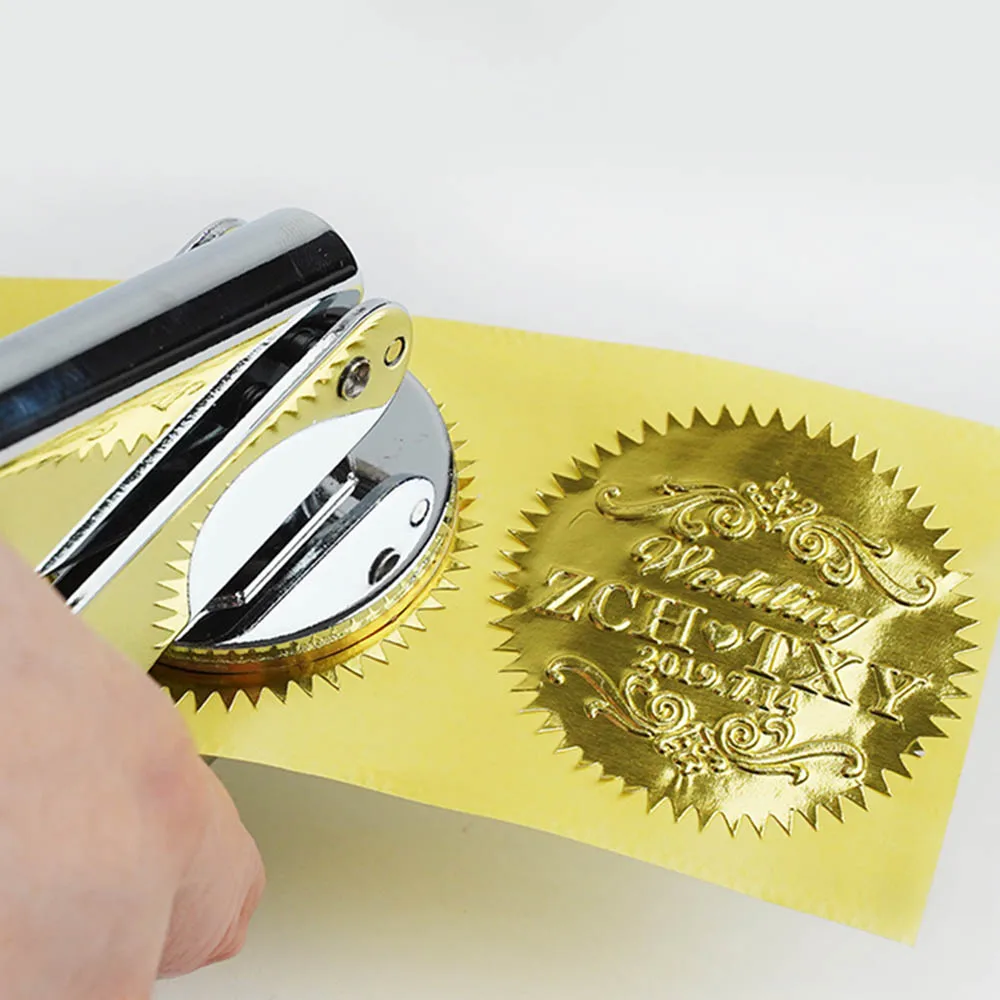 200pcs 4.5cm Silver Gold Stickers Sticky Notes Scrapbooking Gift Package Sealing Stickers for DIY Candy Pack Embosser Seal
200pcs 4.5cm Silver Gold Stickers Sticky Notes Scrapbooking Gift Package Sealing Stickers for DIY Candy Pack Embosser Seal