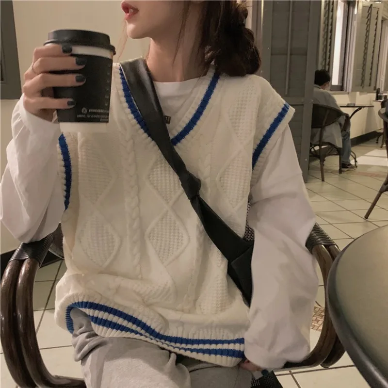 Preppy Style Patchwork Women's Knitted Vest Lazy Wind Women's Oversize Sweater Loose V-Neck Pullover Sleeveless Sweater Casual
Preppy Style Patchwork Women's Knitted Vest Lazy Wind Women's Oversize Sweater Loose V-Neck Pullover Sleeveless Sweater Casual
