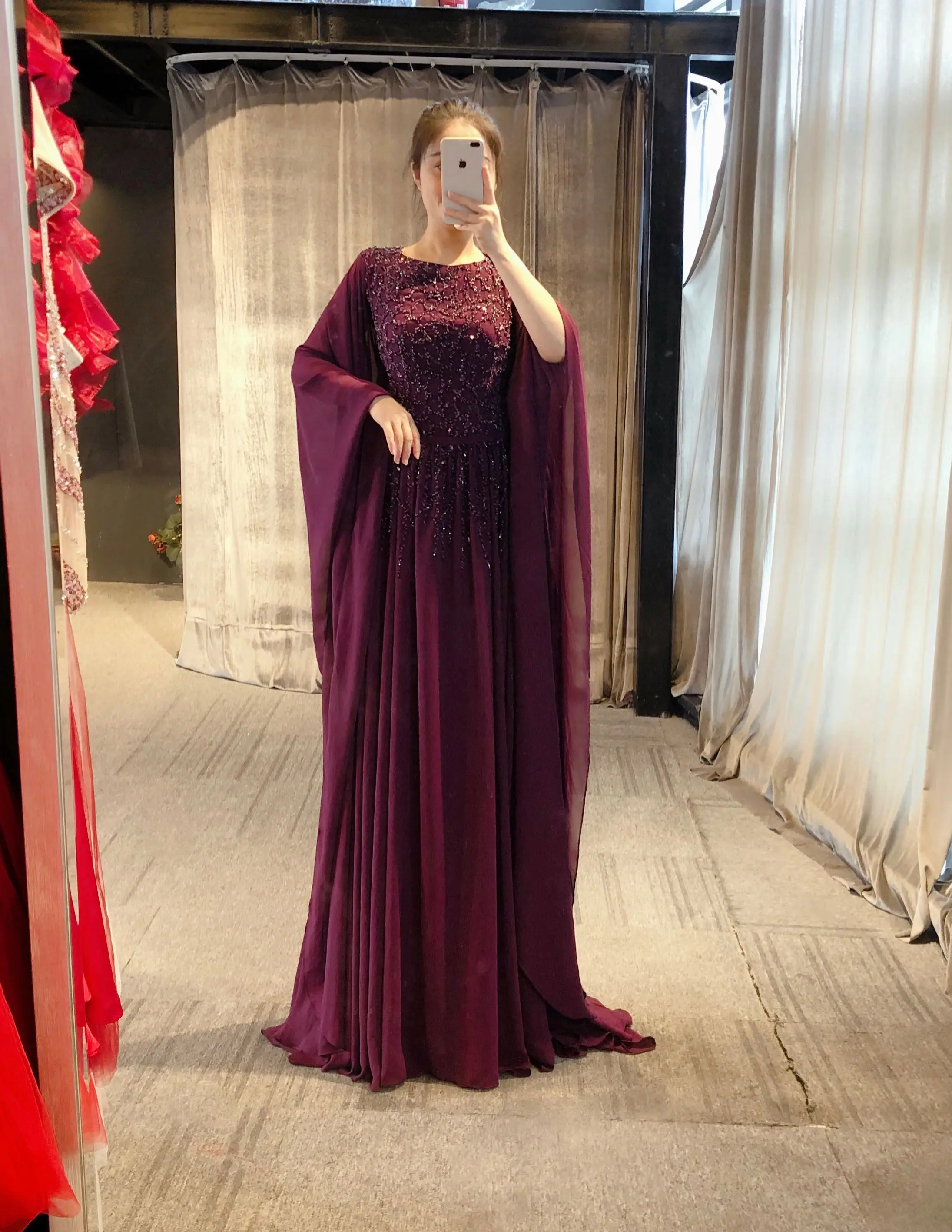 Real Picture Purple Chiffon Big Sleeves Elegant Handsewn Beading Custom Made Floor Length Evening Dress for Mom 2023 New
Real Picture Purple Chiffon Big Sleeves Elegant Handsewn Beading Custom Made Floor Length Evening Dress for Mom 2023 New