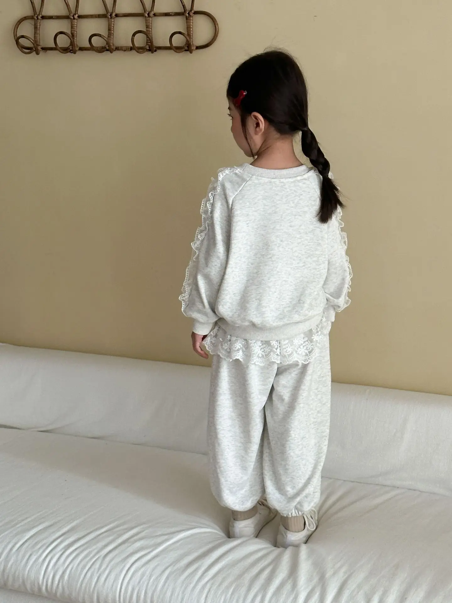 2025 Autumn New Children Long Sleeve Clothes Set Girls Lace Bow Sweatshirt + Sweat Pants 2pcs Suit Cotton Kids Casual Outfits 15 S87c97cd7453349fd9fccd98029abcbe79
