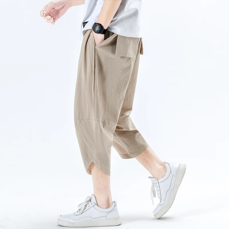 Men Chinese Style Cotton Linen Harem Short Pants Chic Pockets Mens Retro Streetwear Shorts Male Casual Calf--Lenght Trousers
Men Chinese Style Cotton Linen Harem Short Pants Chic Pockets Mens Retro Streetwear Shorts Male Casual Calf--Lenght Trousers