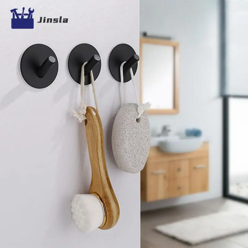Современный настенный крючок с нержавеющим покрытием, черный крючок для халата, фурнитура для ванной комнаты, прочная нержавеющая сталь, гладкий, универсальный дизайн
Современный настенный крючок с нержавеющим покрытием, черный крючок для халата, фурнитура для ванной комнаты, прочная нержавеющая сталь, гладкий, универсальный дизайн