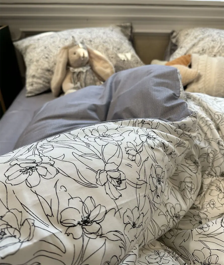 Fashion pastoral flower bedding set,twin full queen elegant design floral cotton home textile bed sheet pillow case quilt cover
Fashion pastoral flower bedding set,twin full queen elegant design floral cotton home textile bed sheet pillow case quilt cover