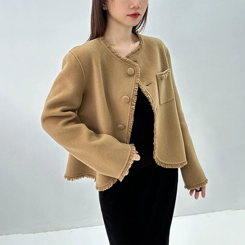 Tassel Short Double-Sided Cashmere Sweater For Women's New Style Fragrant Round Neck Woolen Jacket Trendy
Tassel Short Double-Sided Cashmere Sweater For Women's New Style Fragrant Round Neck Woolen Jacket Trendy