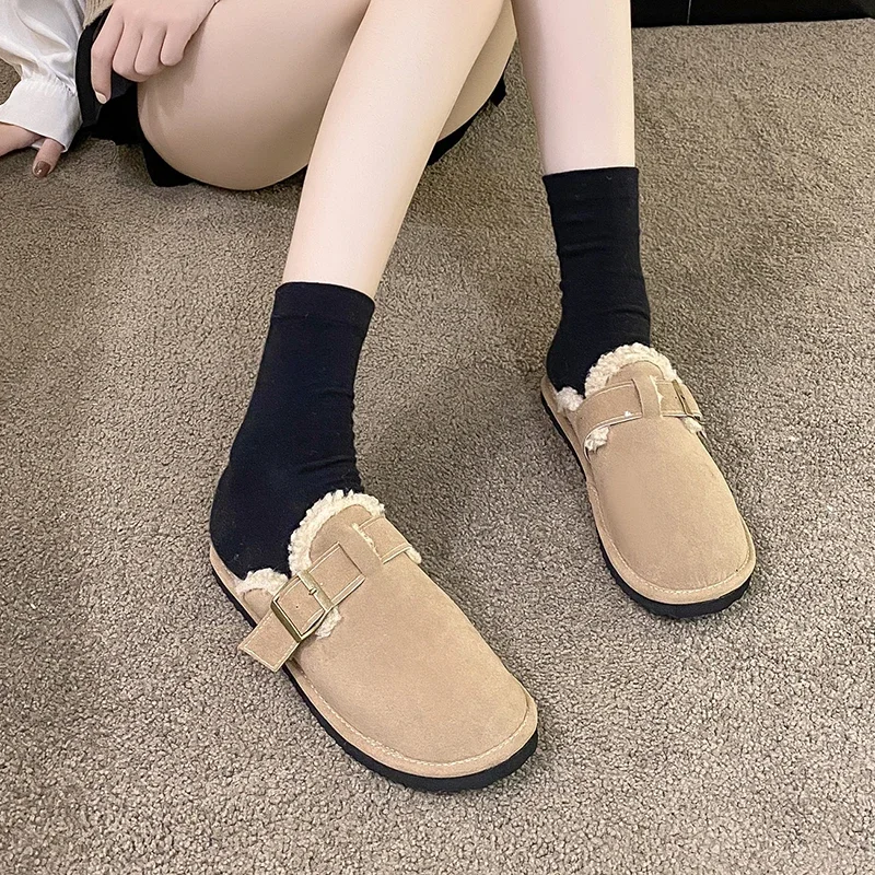 2023 New Women's Slippers Winter Velvet Low Heel Round Toe Outdoor Fashion Slippers Toe Suede Solid Color Casual Women's Shoes
2023 New Women's Slippers Winter Velvet Low Heel Round Toe Outdoor Fashion Slippers Toe Suede Solid Color Casual Women's Shoes