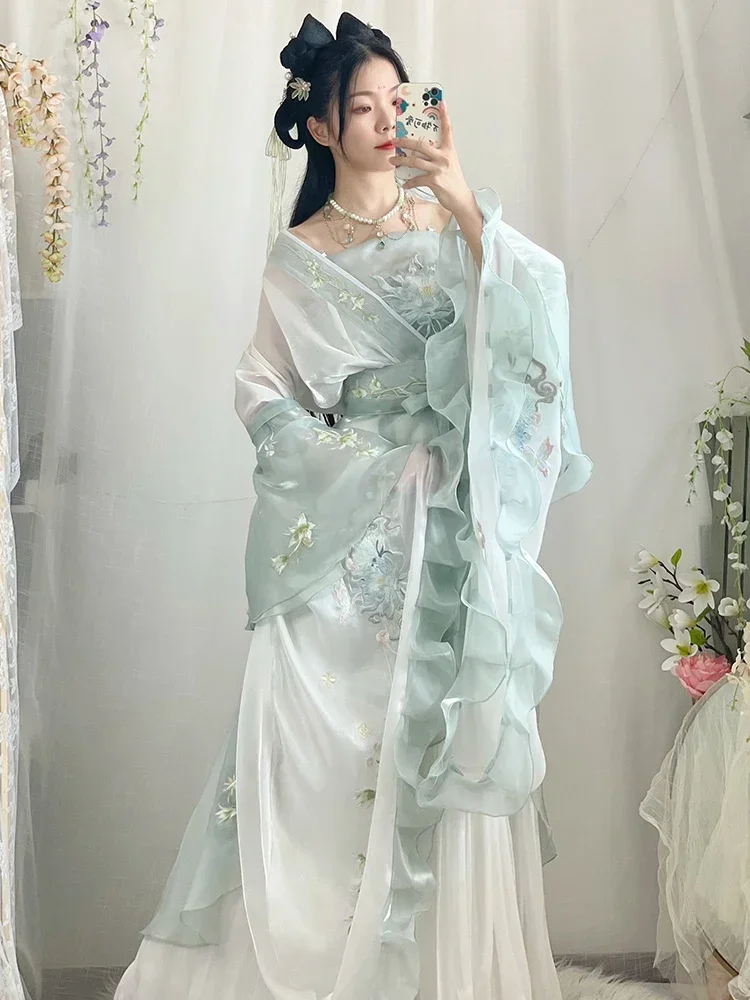 Chinese Hanfu Dress Women Ancient Traditional Embroidered Hanfu Sets Carnival Fairy Cosplay Costume Green Hanfu Dance Dress
Chinese Hanfu Dress Women Ancient Traditional Embroidered Hanfu Sets Carnival Fairy Cosplay Costume Green Hanfu Dance Dress