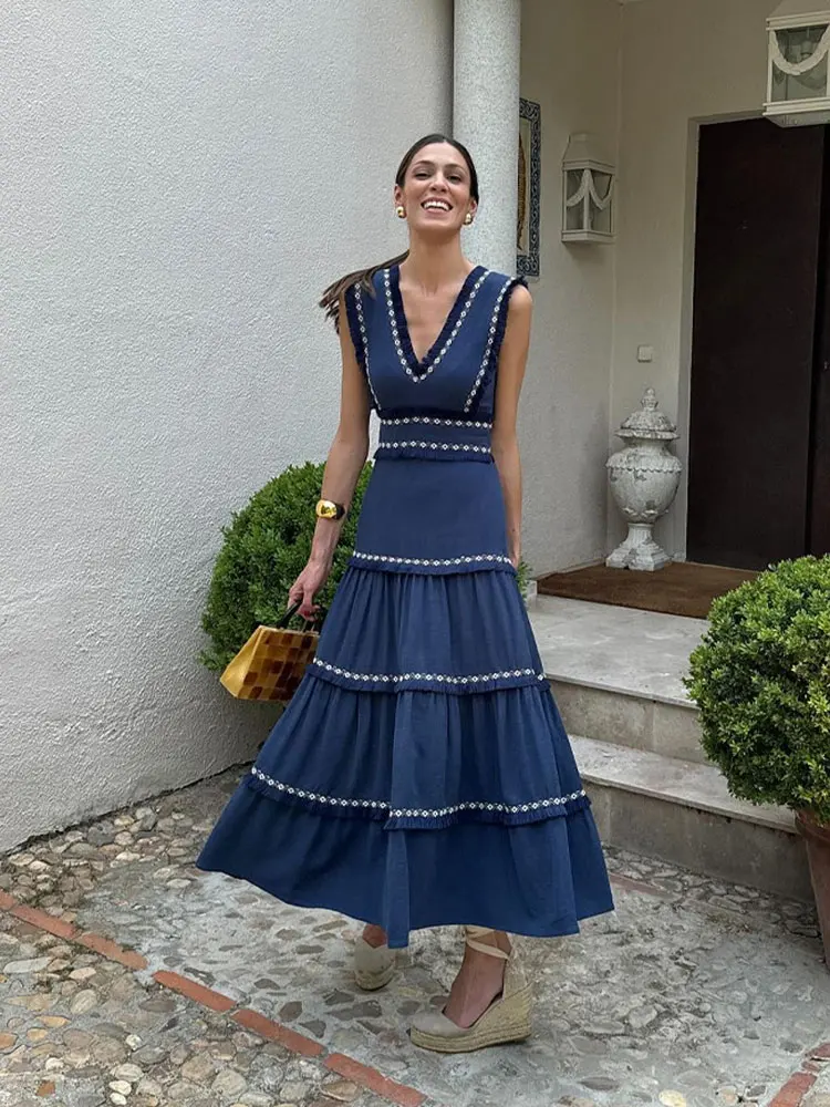 Vintage Patchwork Ruffles Dress For Women Fashion V Neck Sleeveless High Waist Dresses New Summer Female Chic Party Club Vestido
Vintage Patchwork Ruffles Dress For Women Fashion V Neck Sleeveless High Waist Dresses New Summer Female Chic Party Club Vestido