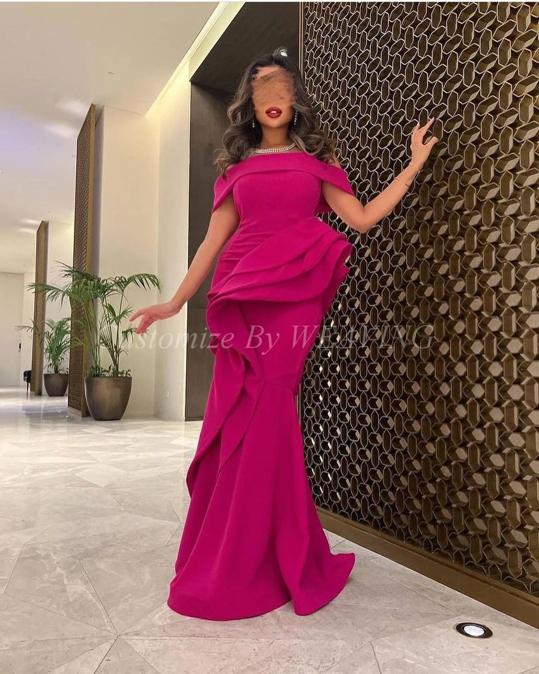 Fuchsia Satin Long Prom Dresses Mermaid Off The Shoulder Floor Length Saudi Arabic Women Evening Party Dress
Fuchsia Satin Long Prom Dresses Mermaid Off The Shoulder Floor Length Saudi Arabic Women Evening Party Dress