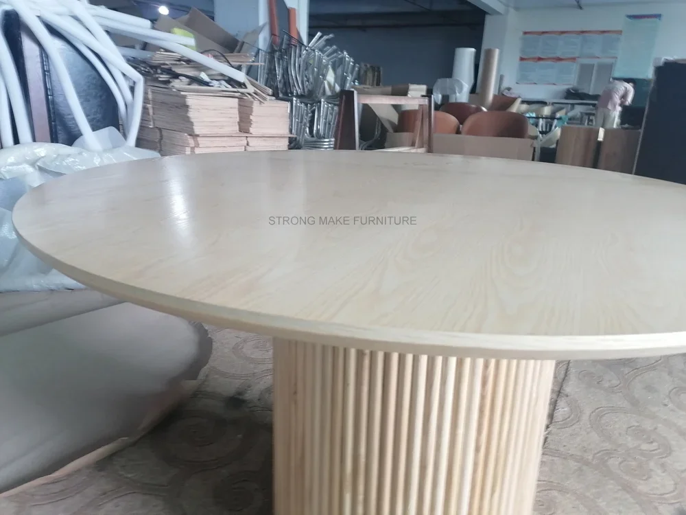 Nordic Modern Oak Circle Dinning Room Furniture Kitchen Esstisch Set Black Fluted Solid Wood Small Cylinder Round Dining Table Nordic Modern Oak Circle Dinning Room Furniture Kitchen Esstisch Set Black Fluted Solid Wood Small Cylinder Round Dining Table