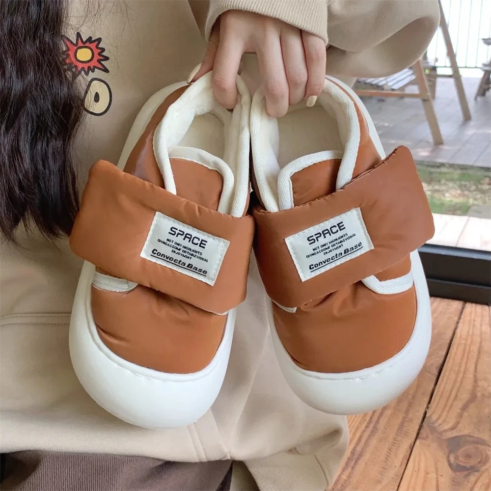Female Winter Soft Bottom Fluffy Thickened Velcro Board Shoes Outdoor Non-slip Warm Bread Bread Cotton Slippers Cute Soft 
Female Winter Soft Bottom Fluffy Thickened Velcro Board Shoes Outdoor Non-slip Warm Bread Bread Cotton Slippers Cute Soft