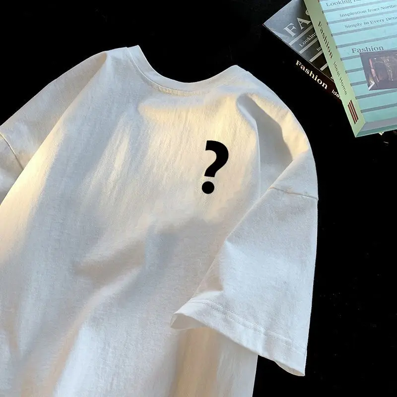 European and American Hong Kong style summer T-shirts for men and women ins loose and versatile half-sleeved niche couple wear
European and American Hong Kong style summer T-shirts for men and women ins loose and versatile half-sleeved niche couple wear