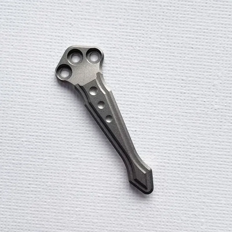 1 шт. складной нож титановый глубокий карманный зажим Задний зажим для Benchmade 535 Задний зажим аксессуары
1 шт. складной нож титановый глубокий карманный зажим Задний зажим для Benchmade 535 Задний зажим аксессуары