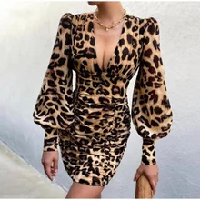 European and American Spring and Autumn New Low-Cut DeepVCollar Leopard Print Floral Print Slim Fit Ruffle Hip Bubble Long Sleev
European and American Spring and Autumn New Low-Cut DeepVCollar Leopard Print Floral Print Slim Fit Ruffle Hip Bubble Long Sleev