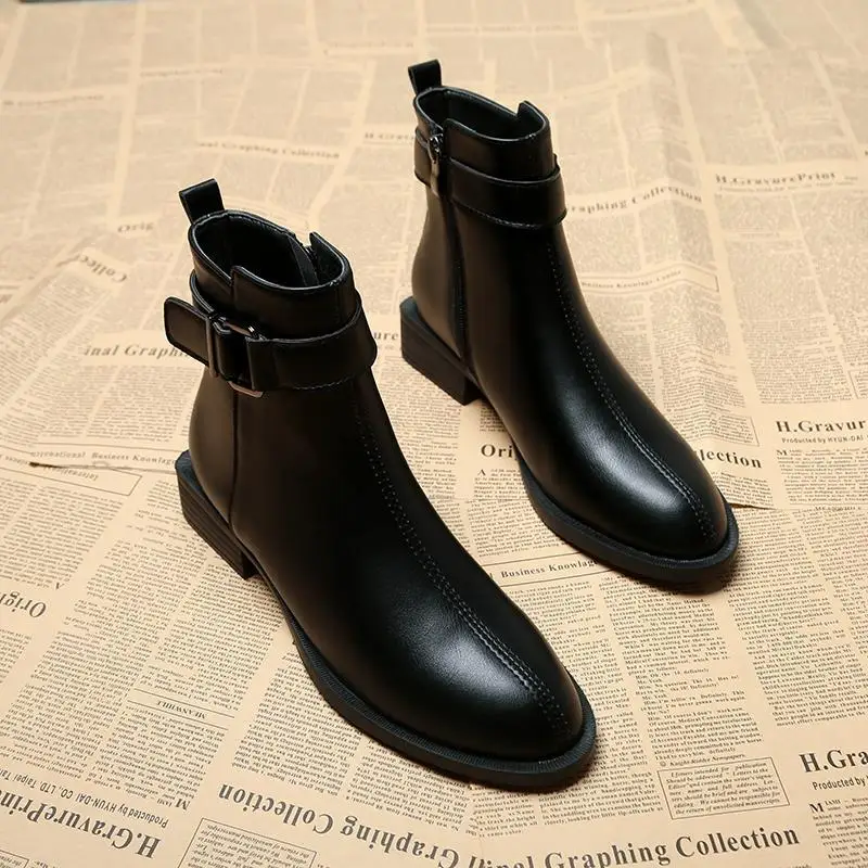 

Женские резиновые ботинки, осенне-зимняя обувь, женские ботинки с круглым носком, дождь на молнии, 2023, низкие остроносые кожаные женские ботильоны