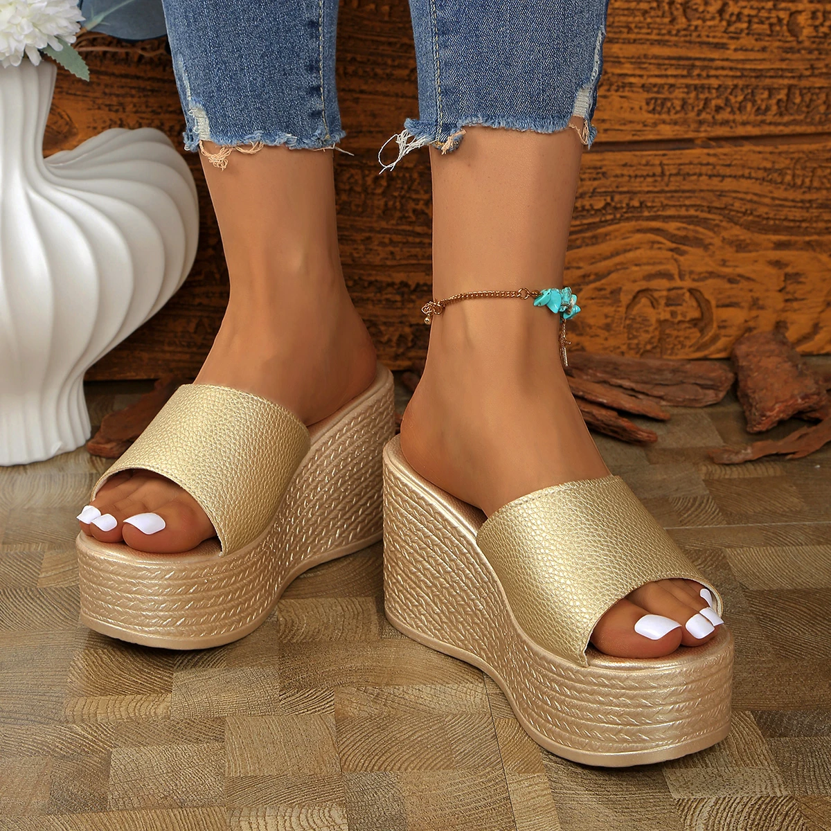 Aphixta Leather Summer Slides 9cm Wedge Heels Slippers Women Platform Mulers Sandals Clog Shoes Slides Big Size 43 26 S886ca9c10b34483f9be64c6c8ef0ee0fF