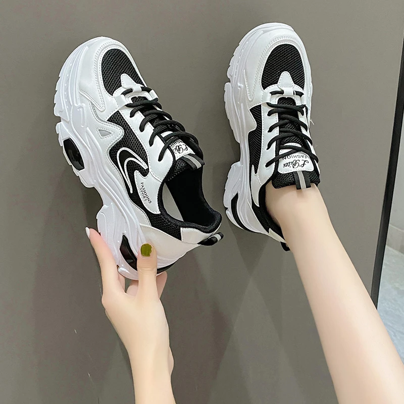 Женские кроссовки на платформе, повседневные дышащие кроссовки на плоской подошве, со шнуровкой, весна-осень 2024 
Женские кроссовки на платформе, повседневные дышащие кроссовки на плоской подошве, со шнуровкой, весна-осень 2024