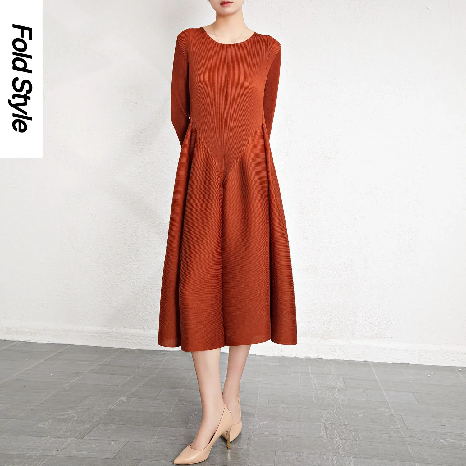 French Light Mature Style Long Sleeved Dress Spring and Autumn 2024 New Style Three House Folded Cake Long Dress
French Light Mature Style Long Sleeved Dress Spring and Autumn 2024 New Style Three House Folded Cake Long Dress