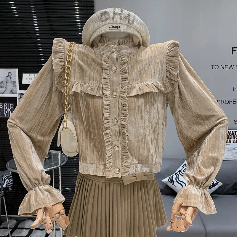 Temperament Ruffle splicing slimming single breasted Long sleeved small shirt for women
Temperament Ruffle splicing slimming single breasted Long sleeved small shirt for women
