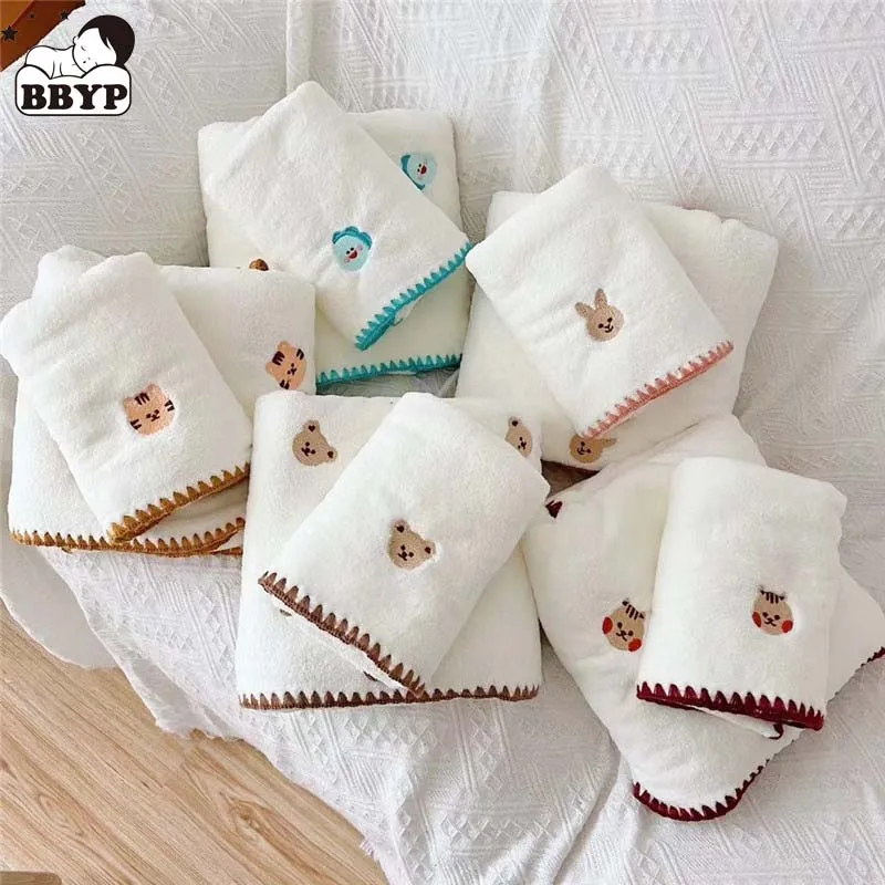 Newborn Baby Bath Towel Baby Stuff Poncho Towel Hooded Beach Towel Kids Blankets Newborn Cartoon Coral Fleece Bathrobe Infant
Newborn Baby Bath Towel Baby Stuff Poncho Towel Hooded Beach Towel Kids Blankets Newborn Cartoon Coral Fleece Bathrobe Infant