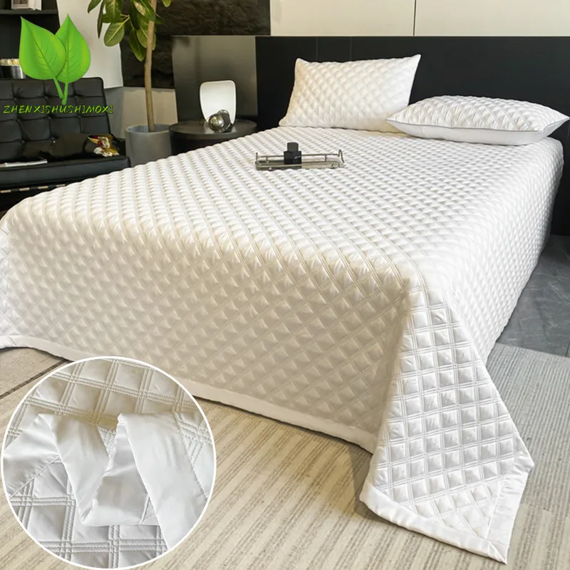 150x230 White Bedspread on The Bed 침대커버 Quilted Bedsheet Simple Style Bed Cover Queen Size Colchas 1pc(Pillowcase Need Order)
150x230 White Bedspread on The Bed 침대커버 Quilted Bedsheet Simple Style Bed Cover Queen Size Colchas 1pc(Pillowcase Need Order)